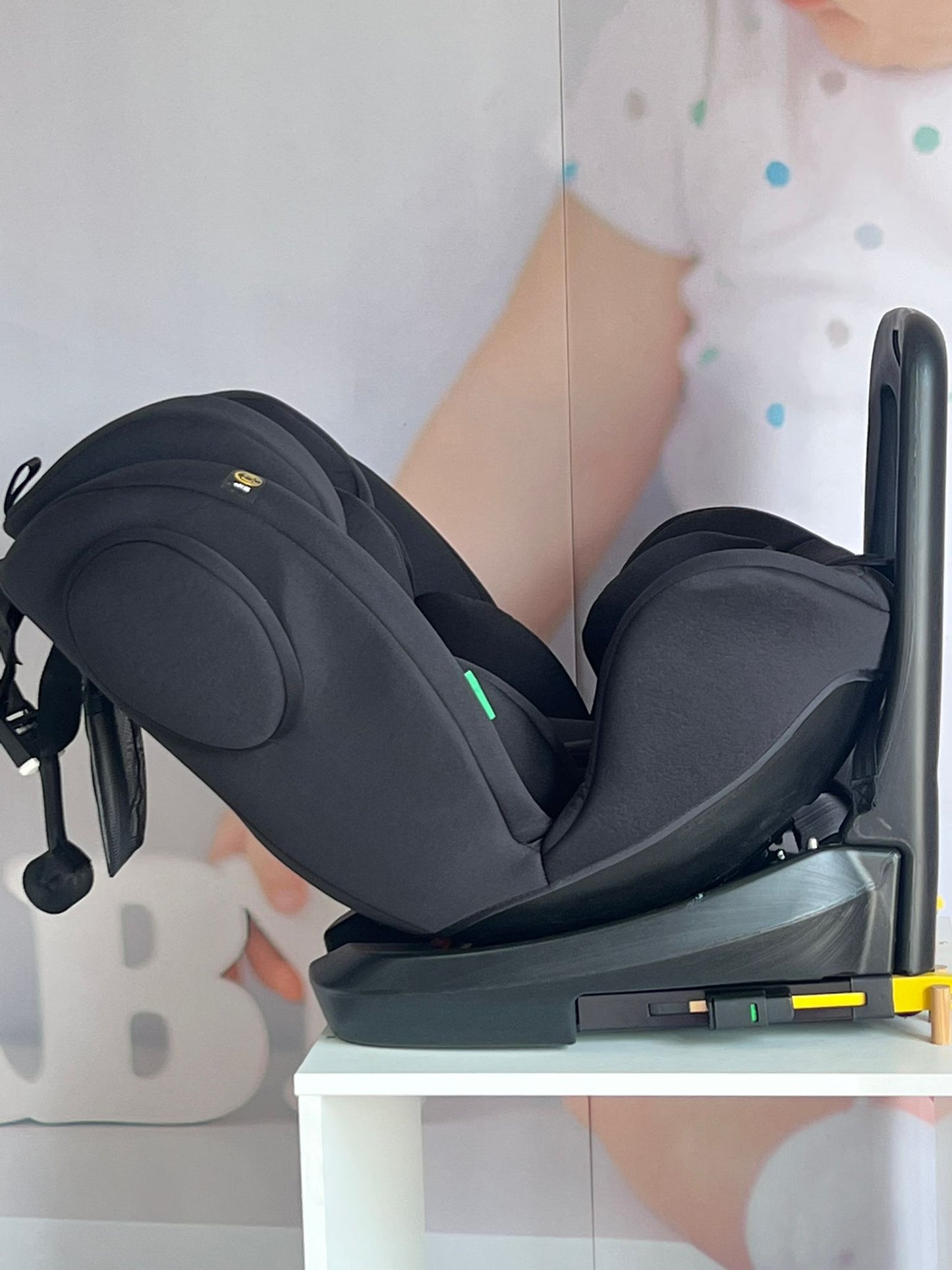 SEGGIOLINO AUTO I-SIZE 360 GRADI