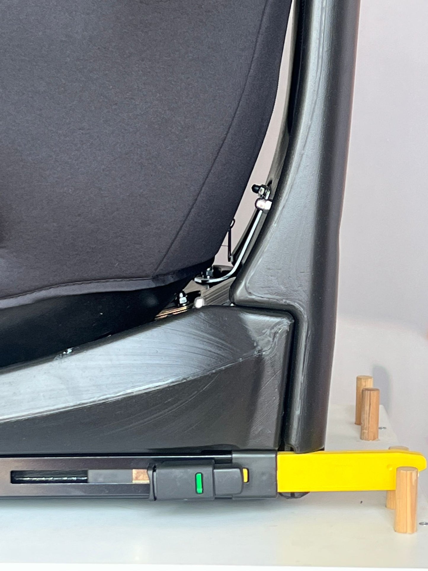 SEGGIOLINO AUTO I-SIZE 360 GRADI